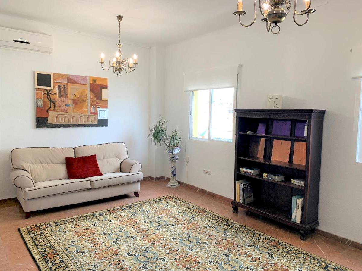 Wide And Traditional- 2Bd 1Bth- Gavidia إشبيلية المظهر الخارجي الصورة
