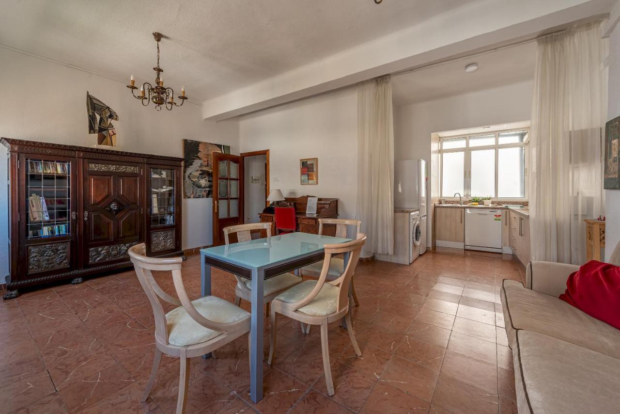 Wide And Traditional- 2Bd 1Bth- Gavidia إشبيلية المظهر الخارجي الصورة